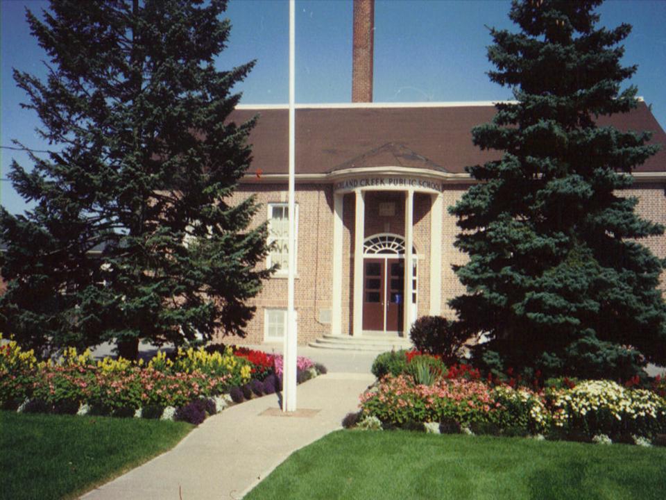 Highland Creek Public School Photo