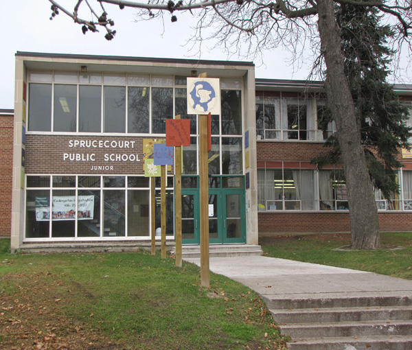 Sprucecourt Public School Photo