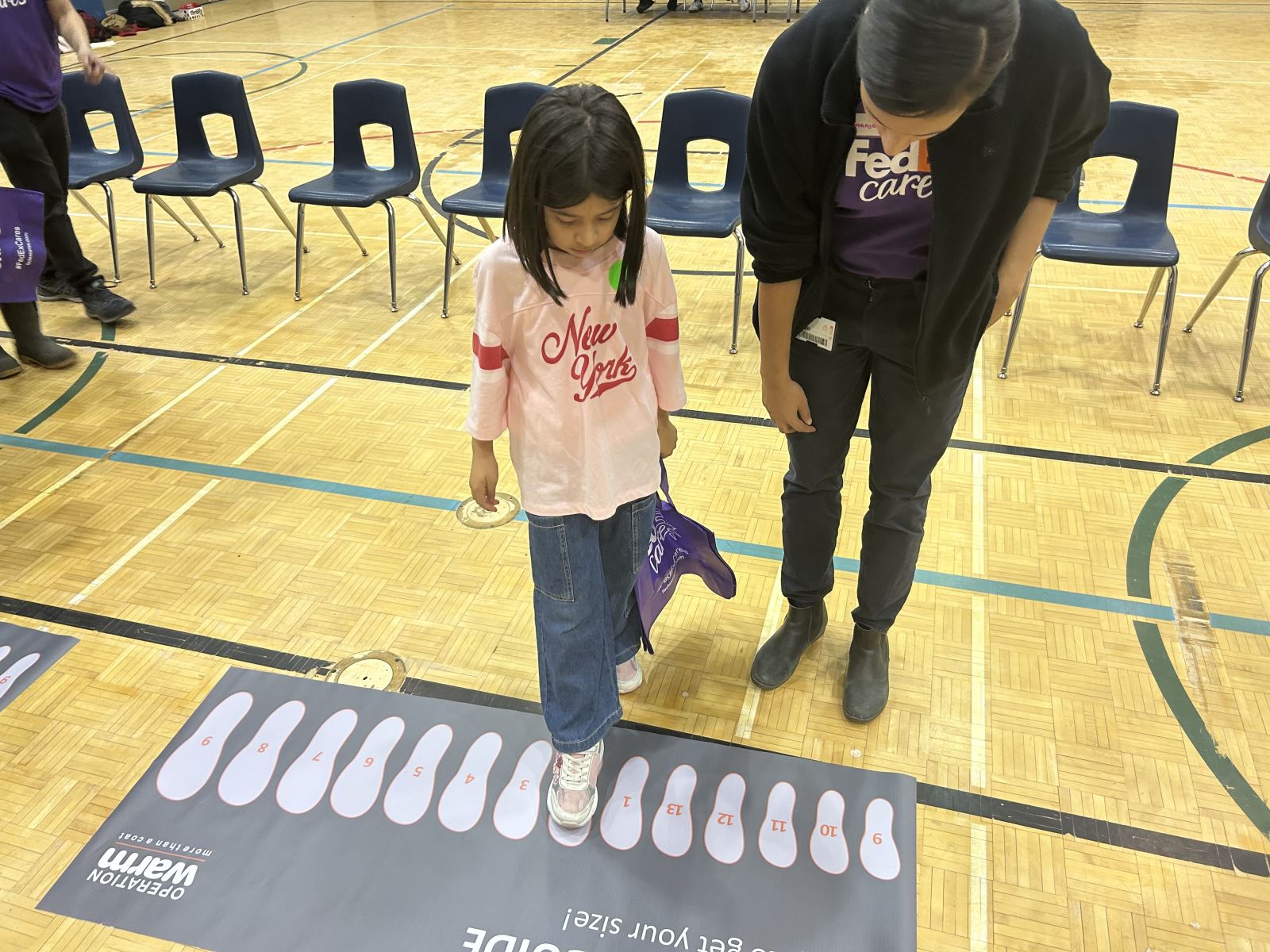 A student at Glamorgan Junior Public School.